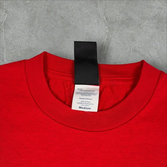 Limited Edition 88 Tees Hawaii Red T-Shirt Women Heels and Lips Graphic - Medium - Picture 5 of 8